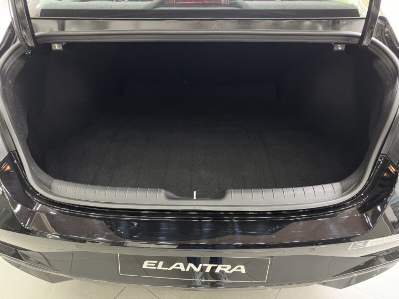 Elantra 2.0 AT